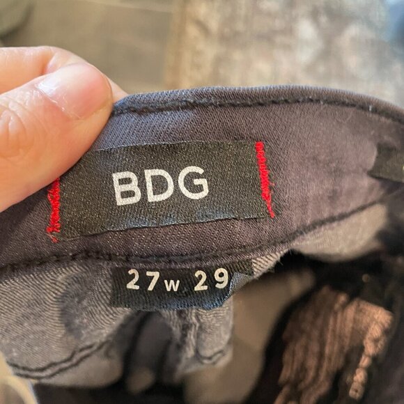 BDG Coated Cotton Black Mid Rise Twig Ankle Jeans 27 - Picture 4 of 6